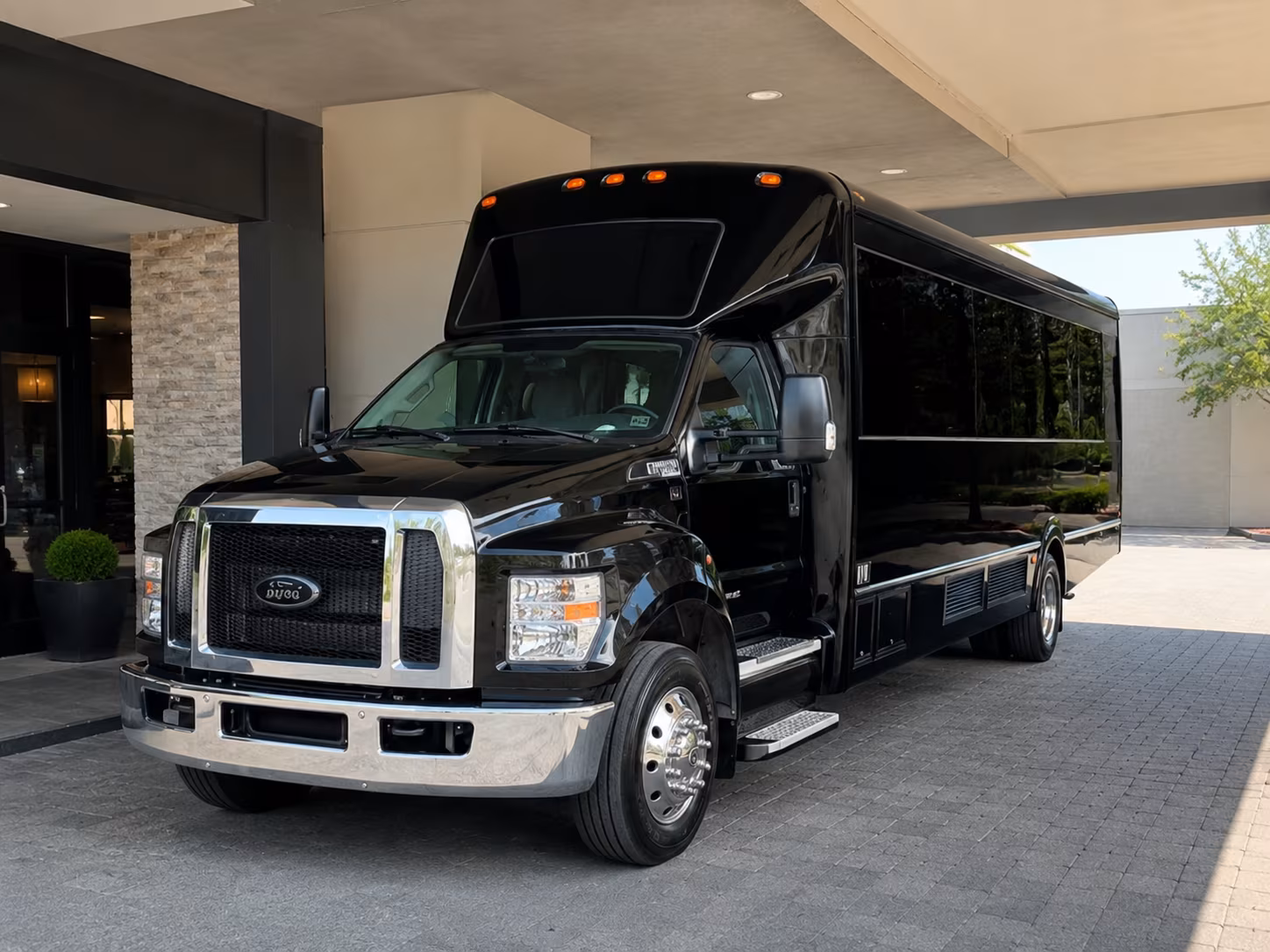 30 Passenger Party Bus Exterior