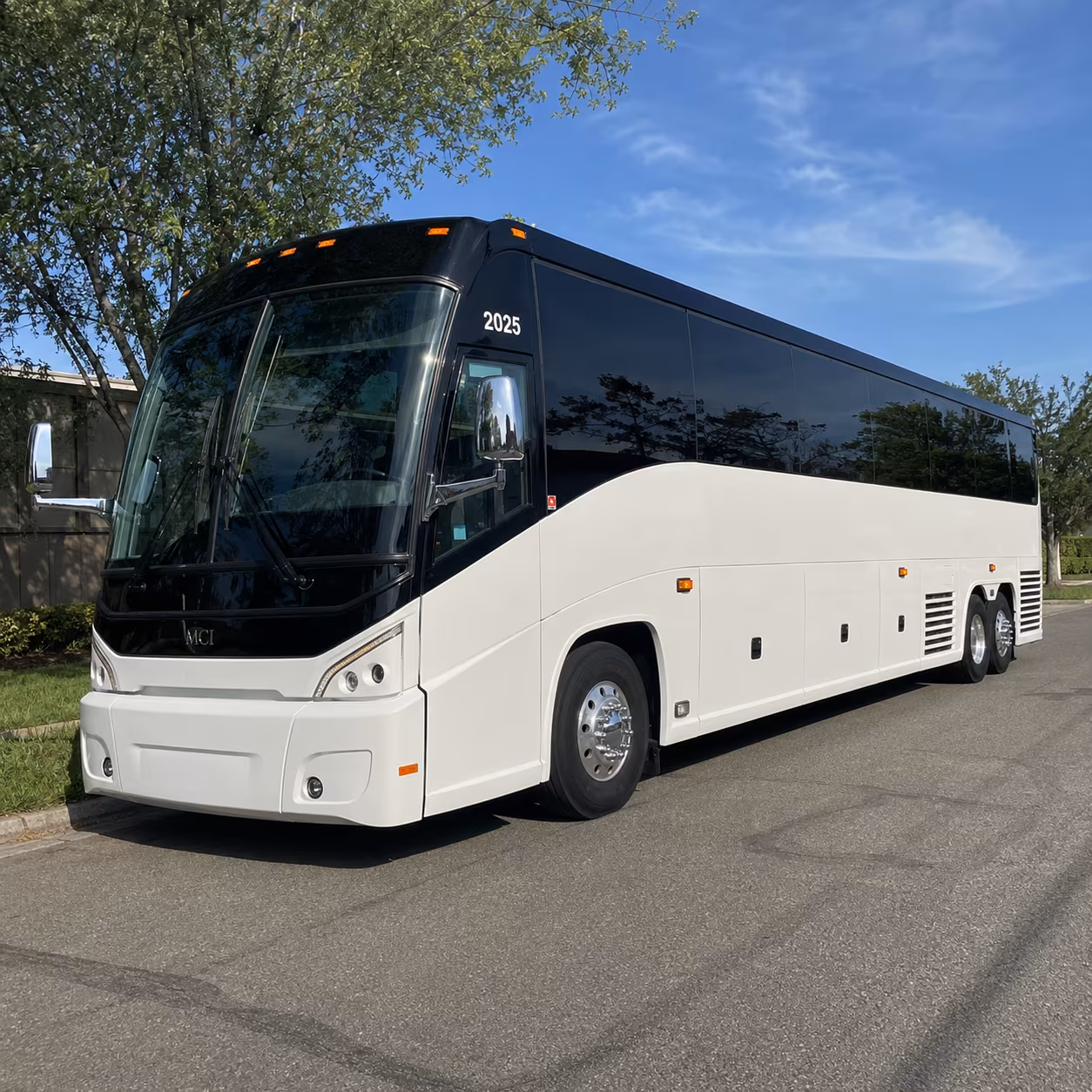 Greenville Airport Shuttle & Transportation party bus exterior