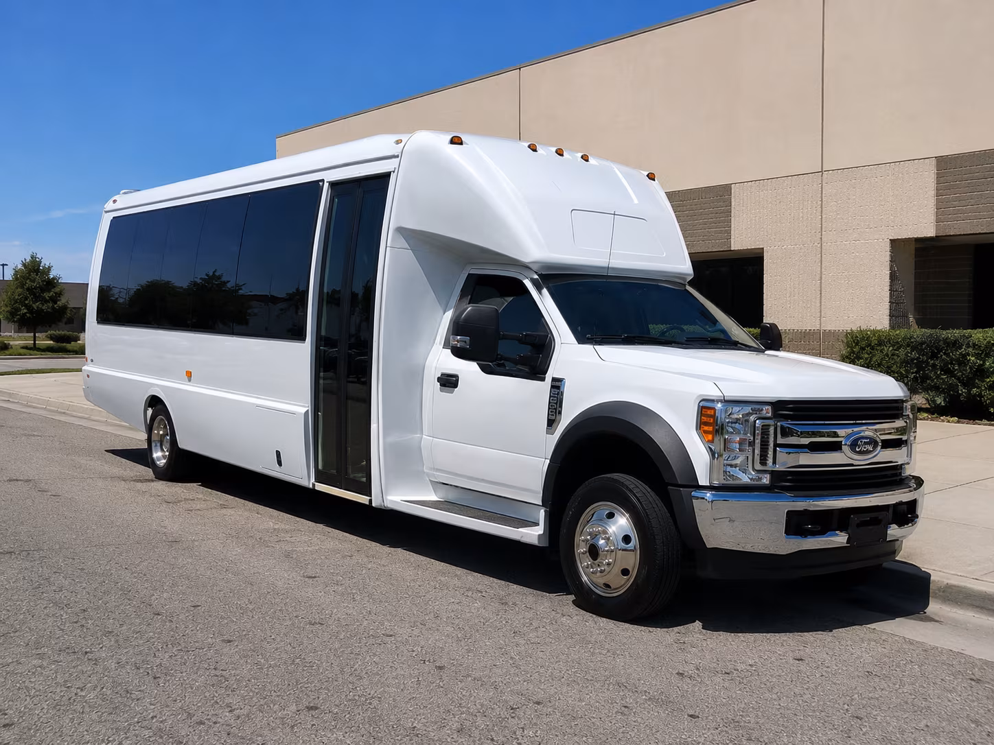 Greenville Airport Shuttle & Transportation party bus exterior