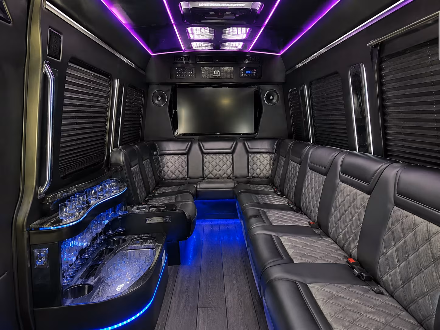 Greenville Airport Shuttle & Transportation party bus exterior