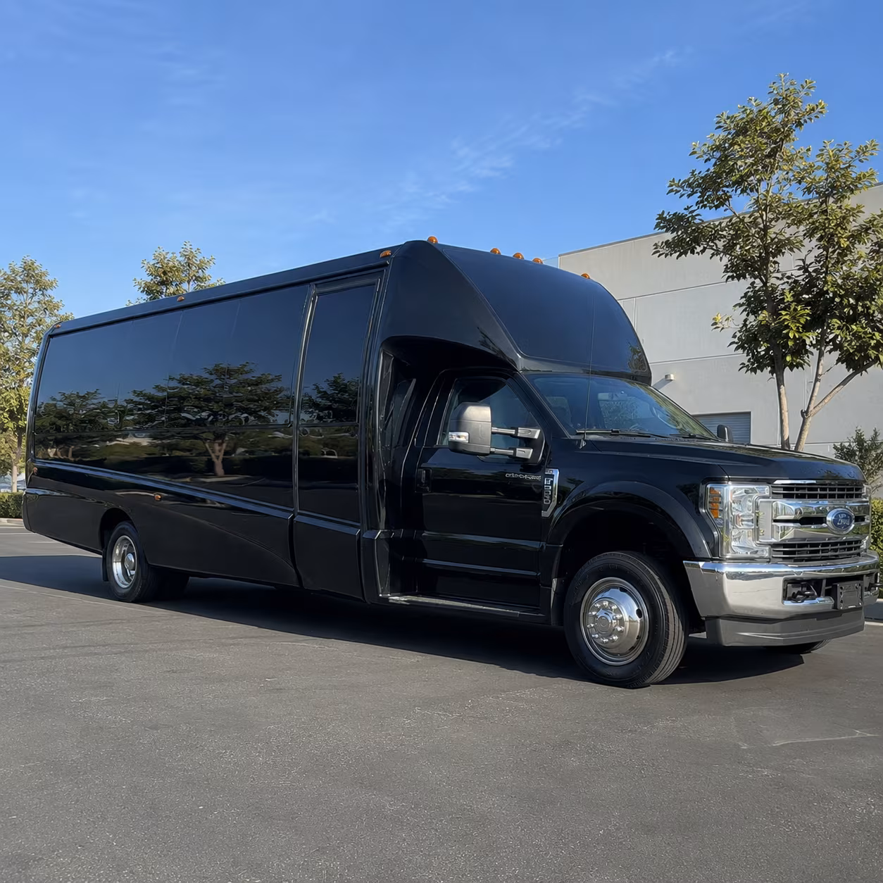 Greenville Birthday, Sweet 16, & Quinceañera Transportation party bus exterior
