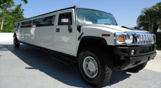 Hummer-Greer-limo-North-Charleston